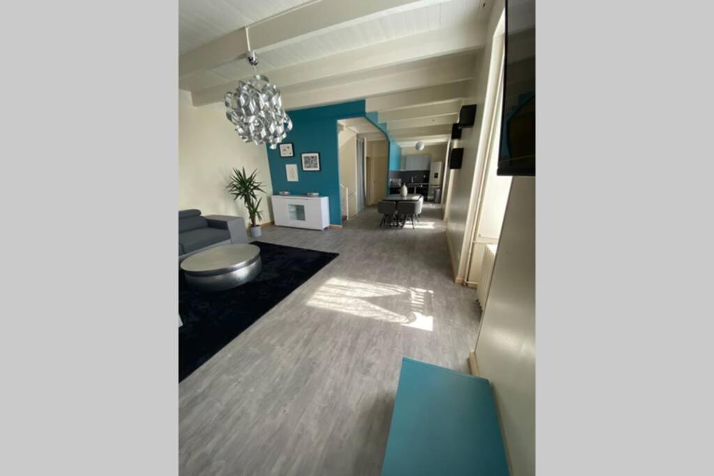 Jolie Maison En Plein Centre Du Guilvinec Eksteriør billede